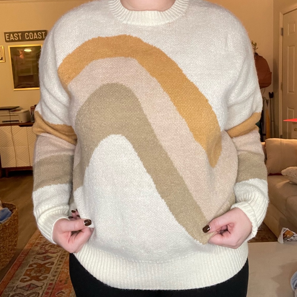 GENTLY WORN BOUTIQUE SWEATER